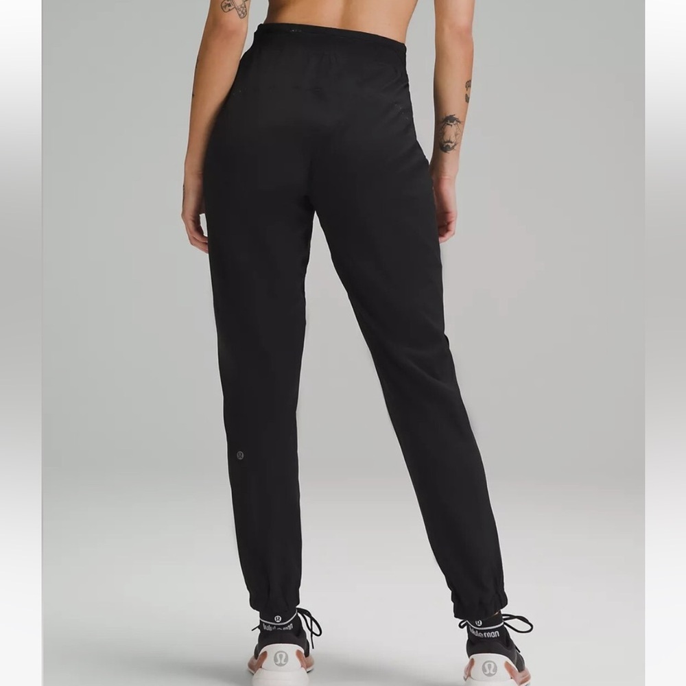 Lululemon Adapted State High Rise Jogger *Airflow” Leg Slits Black Color SZ 10 - Picture 6 of 16